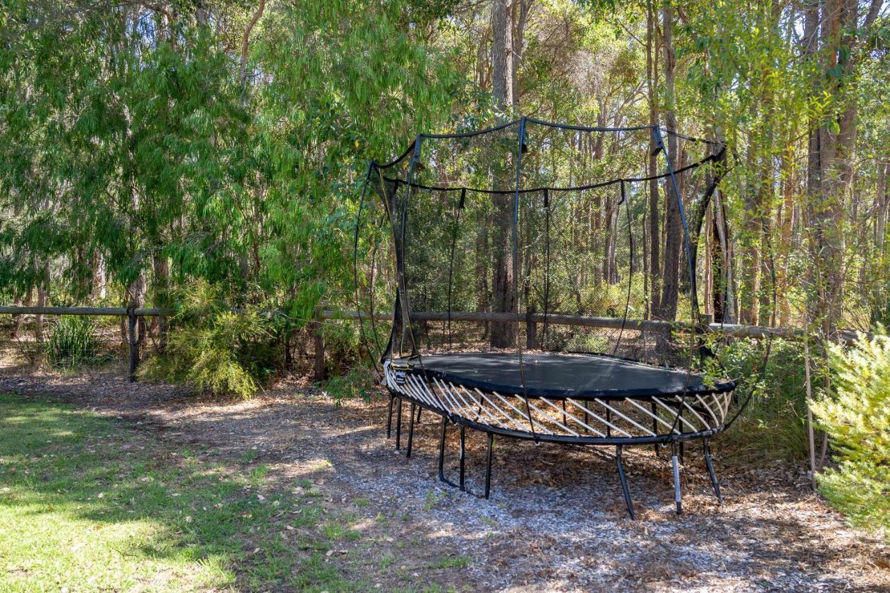 Mansfield Retreat - In Town - Margaret River Ngoại thất bức ảnh