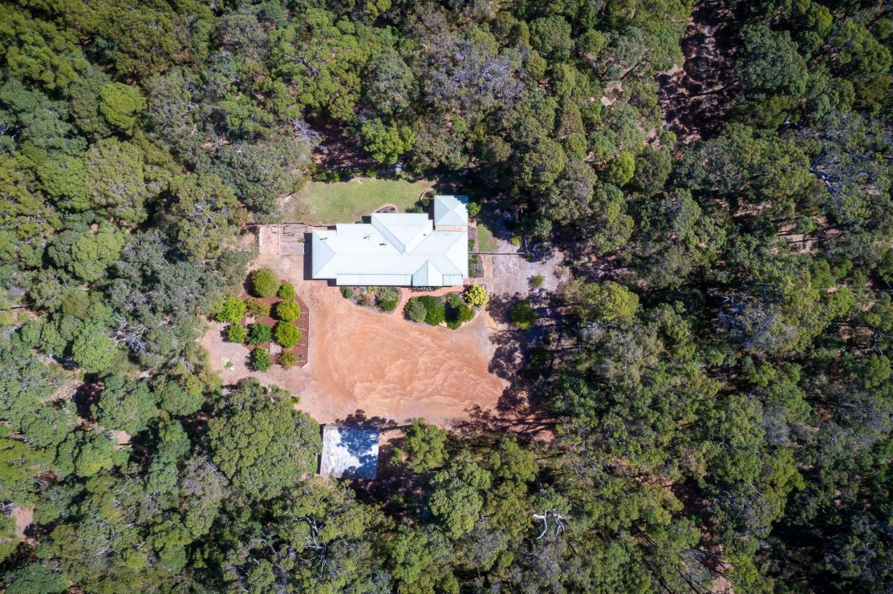 Mansfield Retreat - In Town - Margaret River Ngoại thất bức ảnh