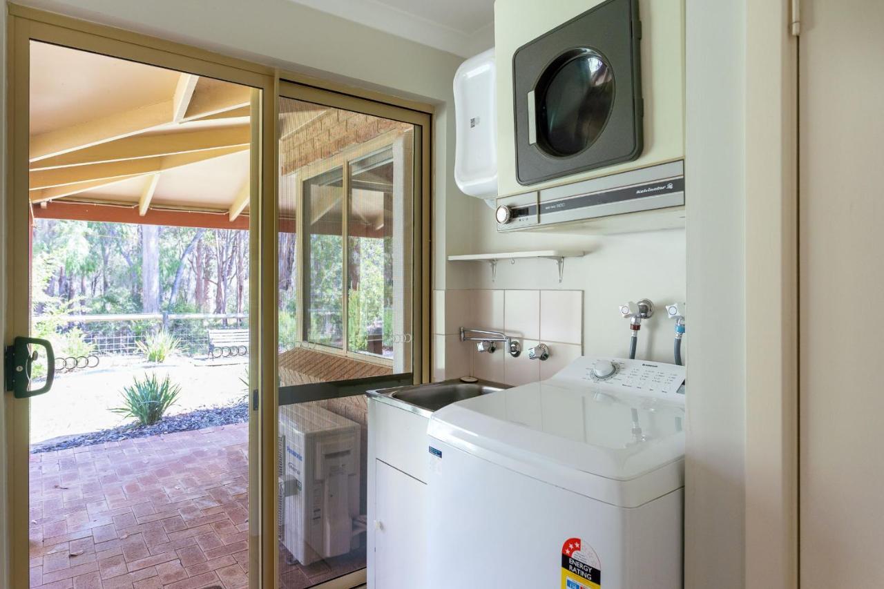 Mansfield Retreat - In Town - Margaret River Ngoại thất bức ảnh